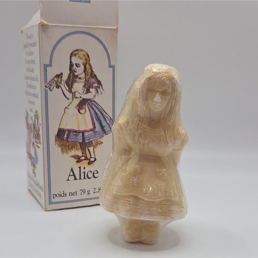 RARE Vintage 1978 Alice In Wonderland Soap Crabtree & Evelyn 2.8 oz